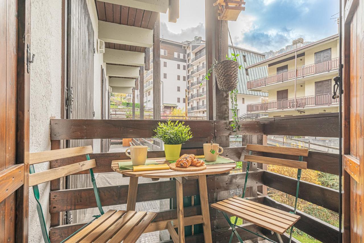 Casa Sole- Loft Moderno In Montagna Διαμέρισμα Aprica Εξωτερικό φωτογραφία